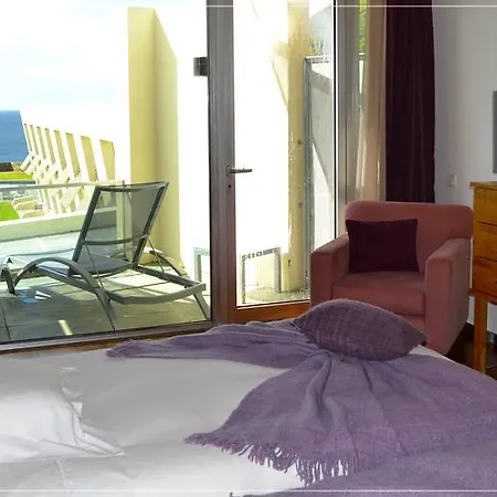 De Castelo De S. Sebastiao Angra do Heroismo