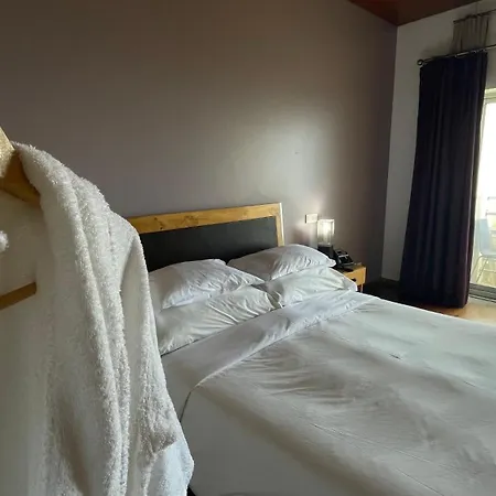 De Castelo De S. Sebastiao Hotel