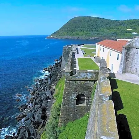 De Castelo De S. Sebastiao