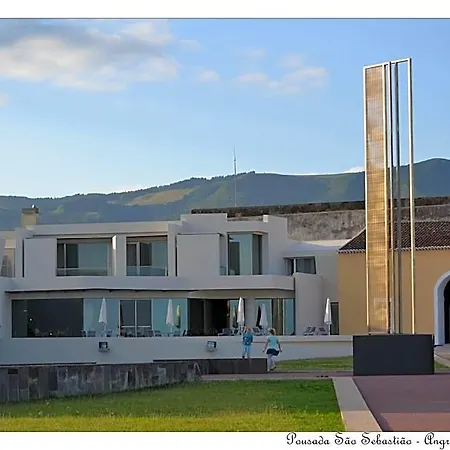 De Castelo De S. Sebastiao Hotel