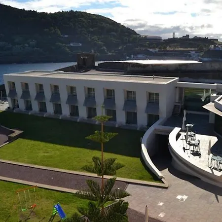 מלון De Castelo De S. Sebastiao Angra do Heroísmo