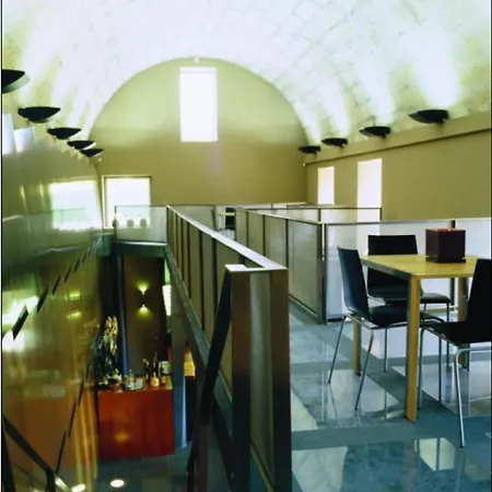 De Castelo De S. Sebastiao Angra do Heroísmo