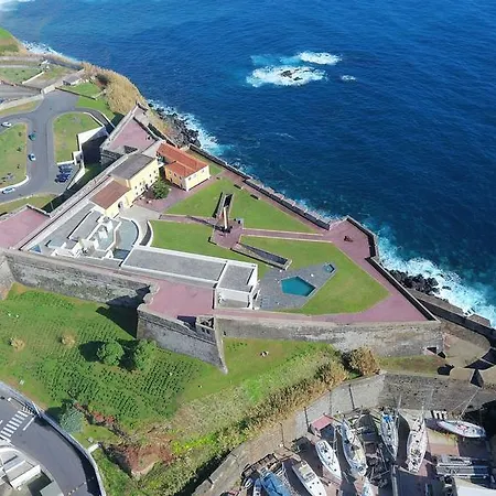 De Castelo De S. Sebastiao 4*