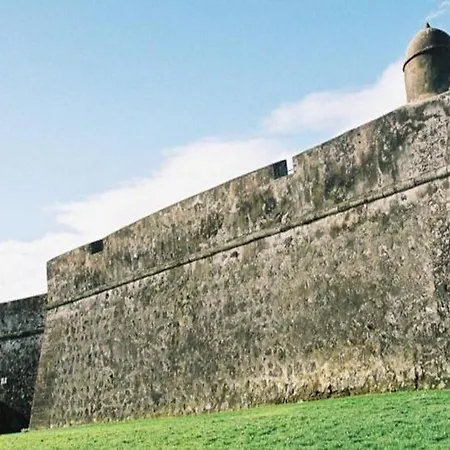 De Castelo De S. Sebastiao Angra do Heroísmo
