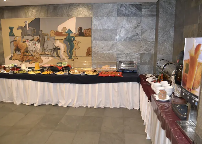 De Castelo De S. Sebastiao 앙그라두에루이스무